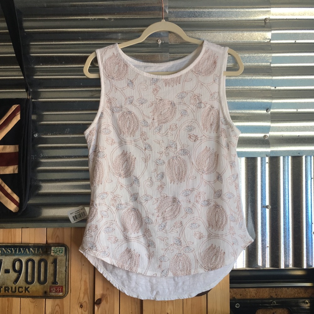 Sleeveless top